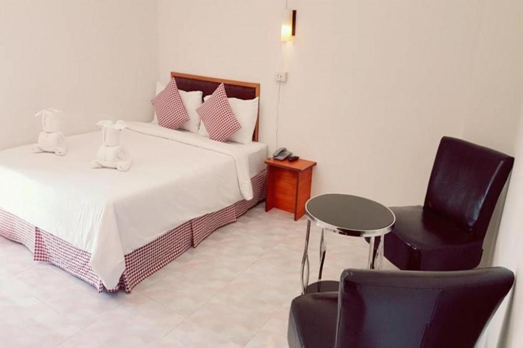 Hotel De Ratt Phuket Patong Exterior foto